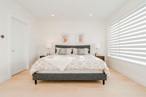 3321 37Th Avenue W, Vancouver, BC - Indoor Photo Showing Bedroom