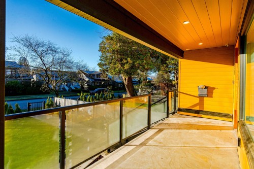3321 37Th Avenue W, Vancouver, BC - Outdoor With Exterior