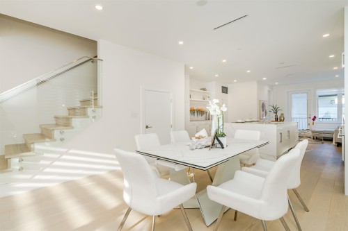3321 37Th Avenue W, Vancouver, BC - Indoor Photo Showing Dining Room