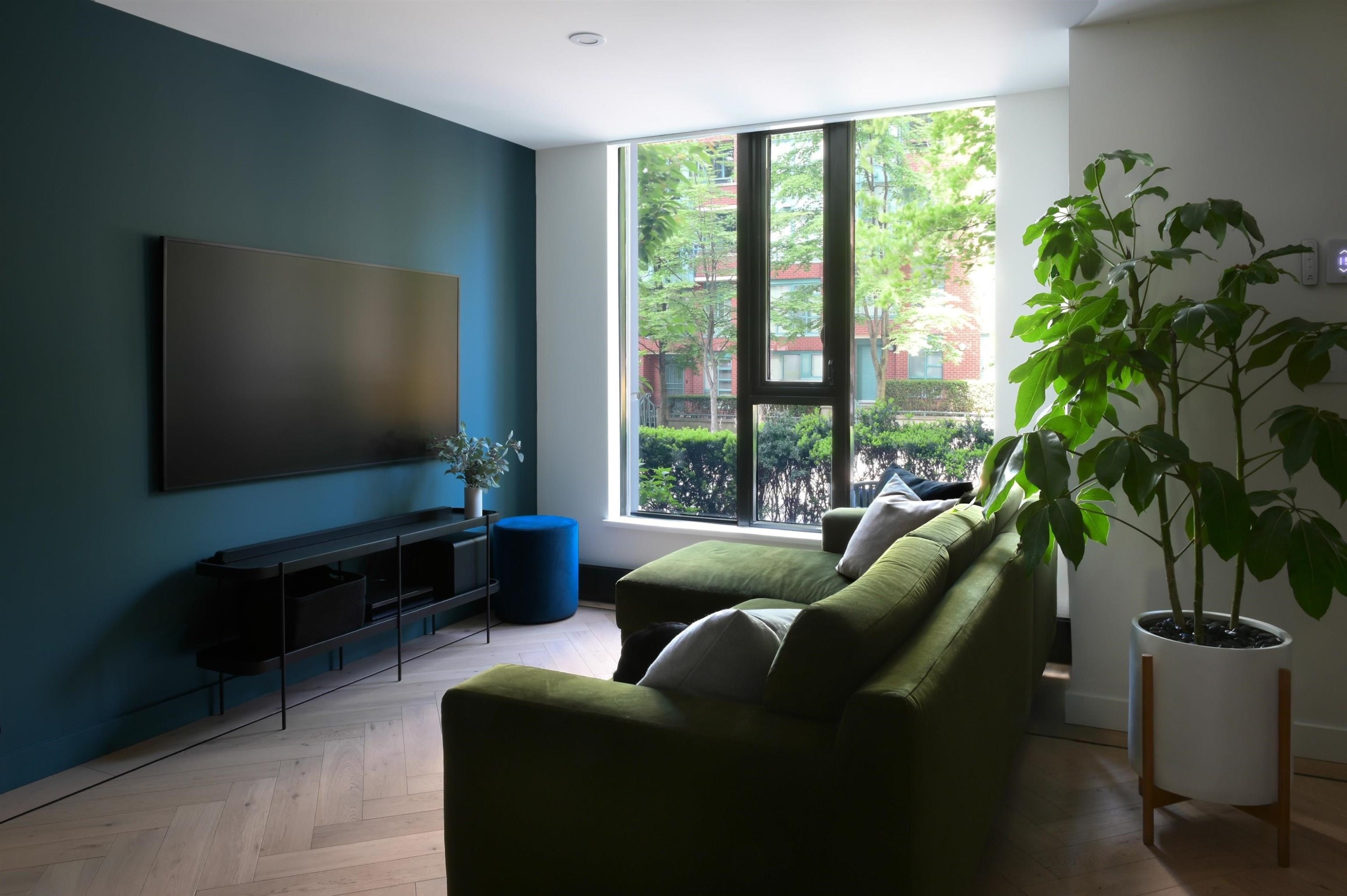 918 Homer Street, Vancouver, BC - Indoor Photo Showing Other Room