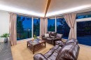 3980 Bayridge Avenue, West Vancouver, BC  - Indoor Photo Showing Living Room 
