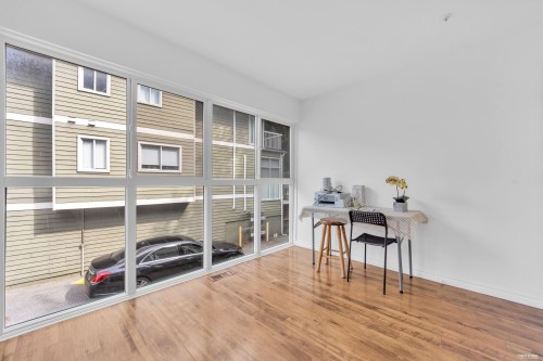 3396 Cobblestone Avenue, Vancouver, BC - Indoor