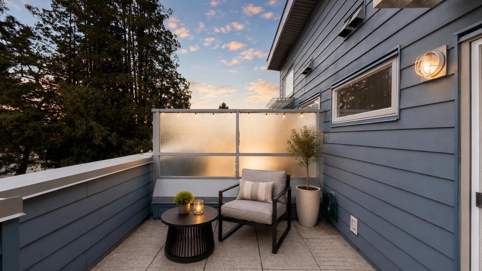 4888 Eldorado Mews, Vancouver, BC - Outdoor With Exterior