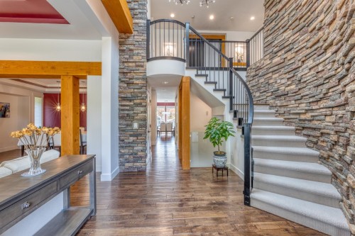 3067 Plateau Boulevard, Coquitlam, BC - Indoor Photo Showing Other Room
