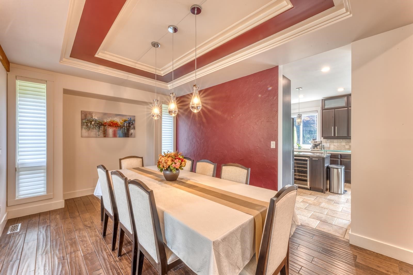 3067 Plateau Boulevard, Coquitlam, BC - Indoor Photo Showing Dining Room