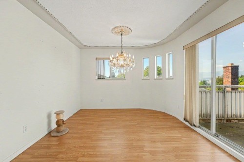 3630 Cambridge Street, Vancouver, BC - Indoor Photo Showing Other Room