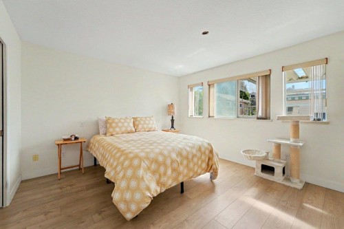 3630 Cambridge Street, Vancouver, BC - Indoor Photo Showing Bedroom