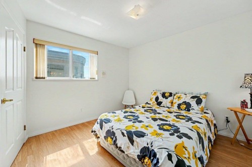 3630 Cambridge Street, Vancouver, BC - Indoor Photo Showing Bedroom
