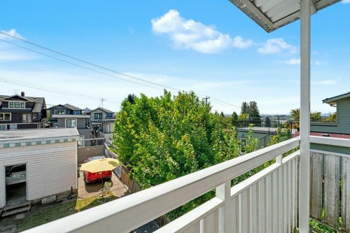 3630 Cambridge Street, Vancouver, BC - Outdoor