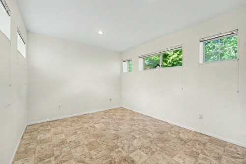 3630 Cambridge Street, Vancouver, BC - Indoor Photo Showing Other Room