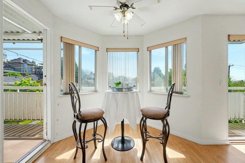 3630 Cambridge Street, Vancouver, BC - Indoor Photo Showing Other Room