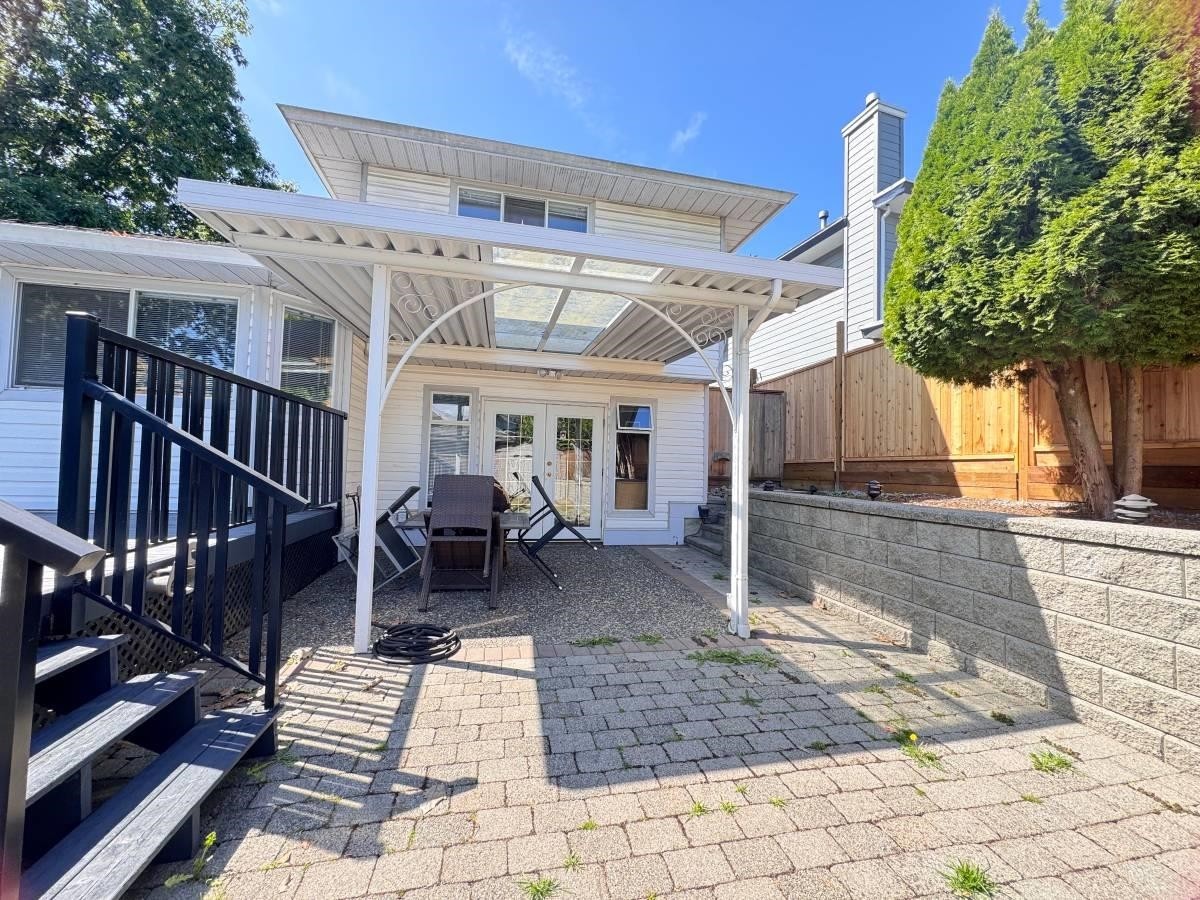 2309 Kensington Crescent, Port Coquitlam, BC - Outdoor With Deck Patio Veranda