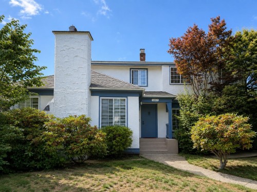 5809 Selkirk Street, Vancouver, BC - Outdoor With Facade