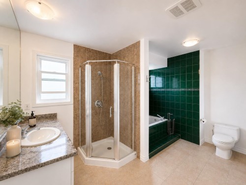 5809 Selkirk Street, Vancouver, BC - Indoor Photo Showing Bathroom