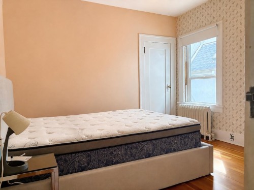 4117 11Th Avenue W, Vancouver, BC - Indoor Photo Showing Bedroom