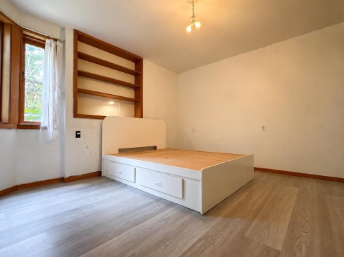 4117 11Th Avenue W, Vancouver, BC - Indoor Photo Showing Other Room