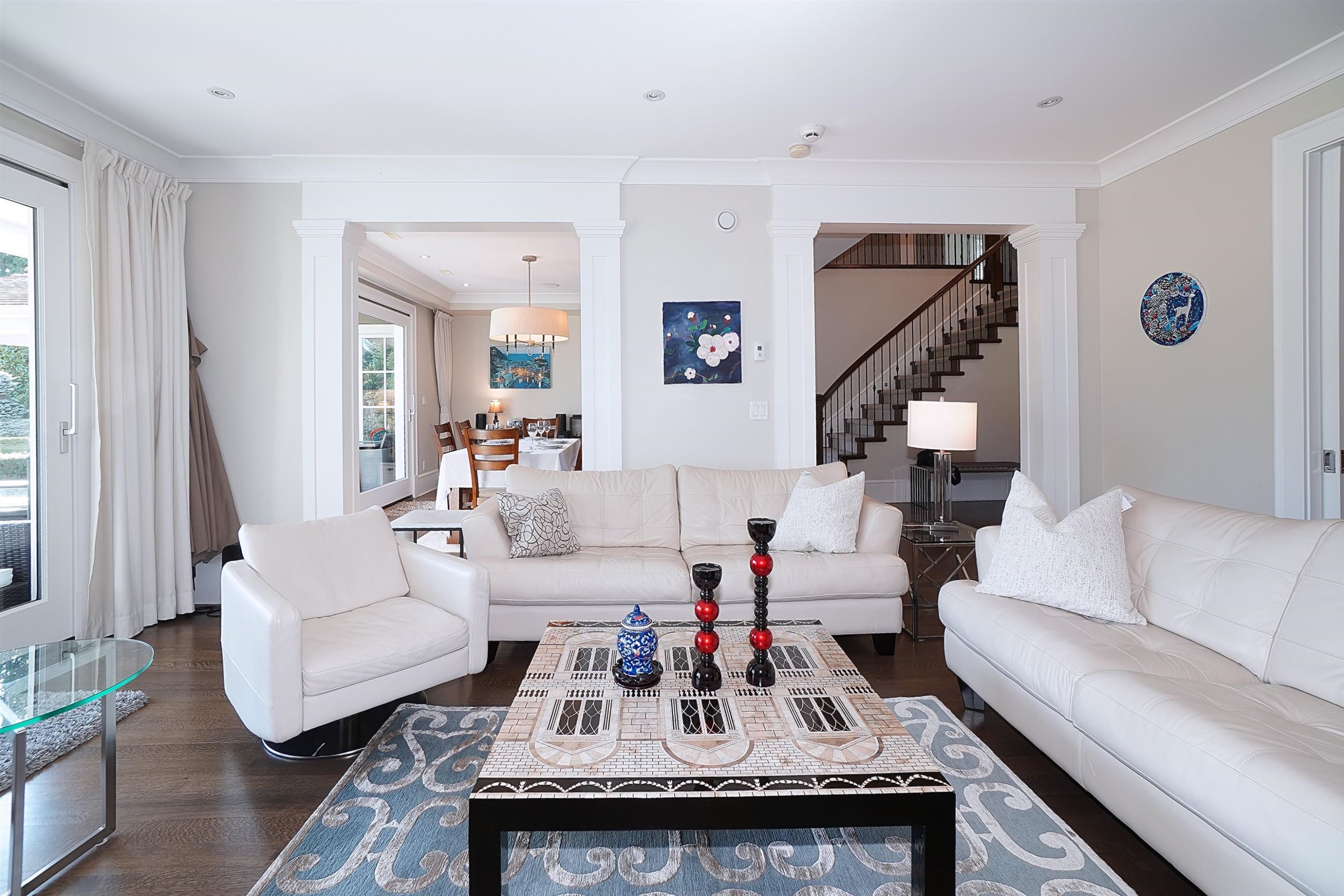 2920 Mathers Avenue, West Vancouver, BC - Indoor Photo Showing Living Room
