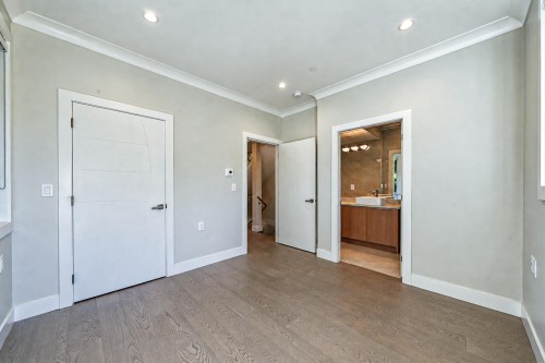 6576 Yew Street, Vancouver, BC - Indoor Photo Showing Other Room