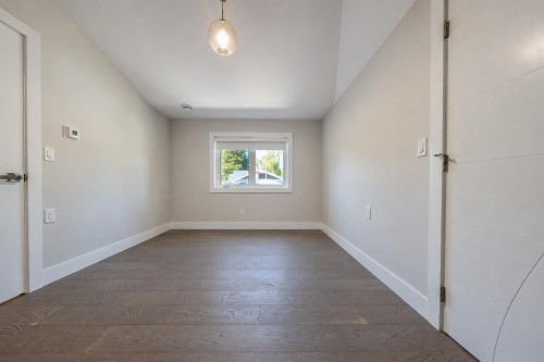 6576 Yew Street, Vancouver, BC - Indoor Photo Showing Other Room