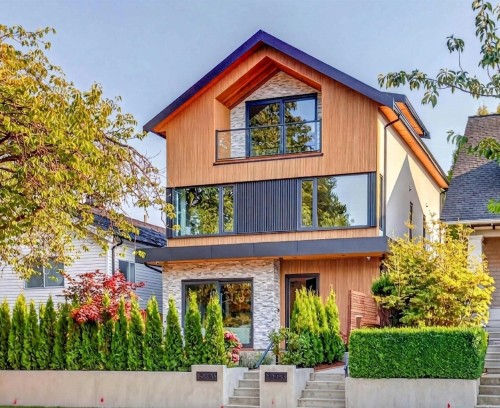 1-3836 21St Avenue W, Vancouver, BC - Outdoor