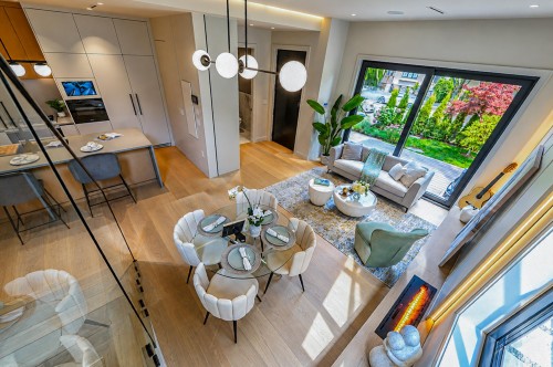 1-3836 21St Avenue W, Vancouver, BC - Indoor