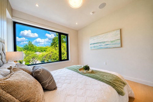 1-3836 21St Avenue W, Vancouver, BC - Indoor Photo Showing Bedroom
