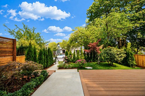 1-3836 21St Avenue W, Vancouver, BC - Outdoor
