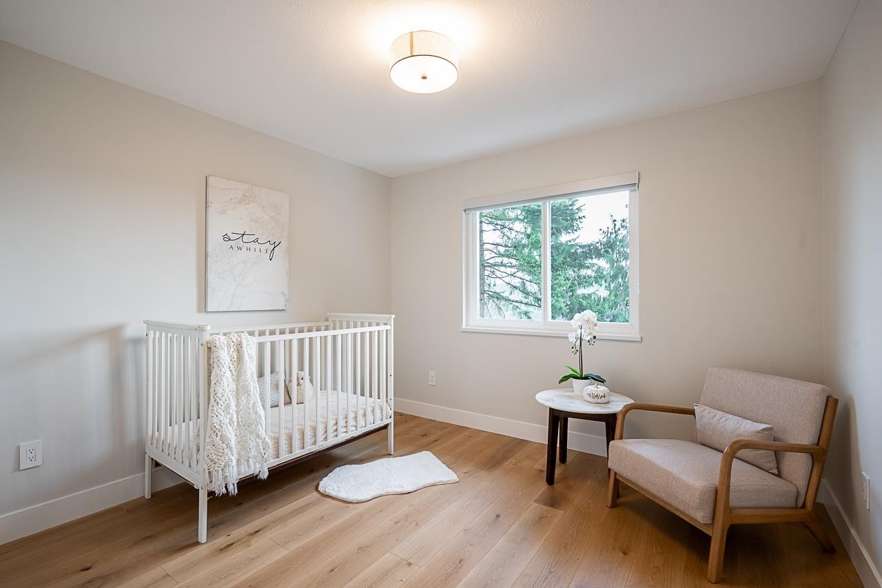 2824 Nash Drive, Coquitlam, BC - Indoor Photo Showing Bedroom