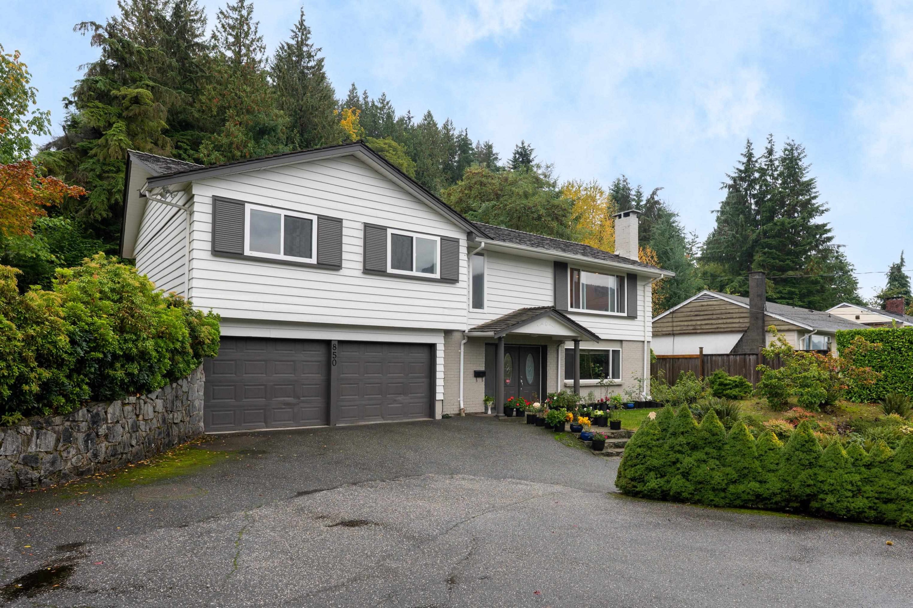 850 Jefferson Avenue, West Vancouver, BC - Outdoor