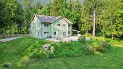 14605 Squamish Valley Road Squamish, BC V0N 1H0