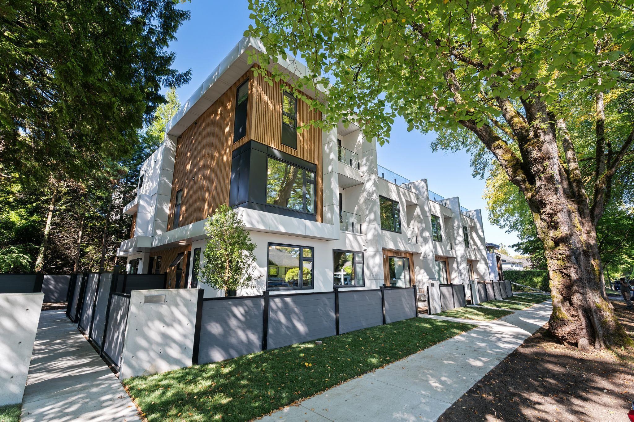 4-1491 Devonshire Crescent, Vancouver, BC - Outdoor