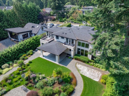 920 3Rd Street, West Vancouver, BC - Outdoor