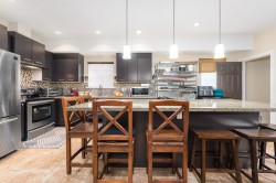 22106 Lemon Avenue Richmond, BC V6V 3C4