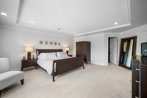 414 Walker Street, Coquitlam, BC - Indoor Photo Showing Bedroom