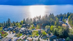 685 Copper Drive Squamish, BC V8B 1J1