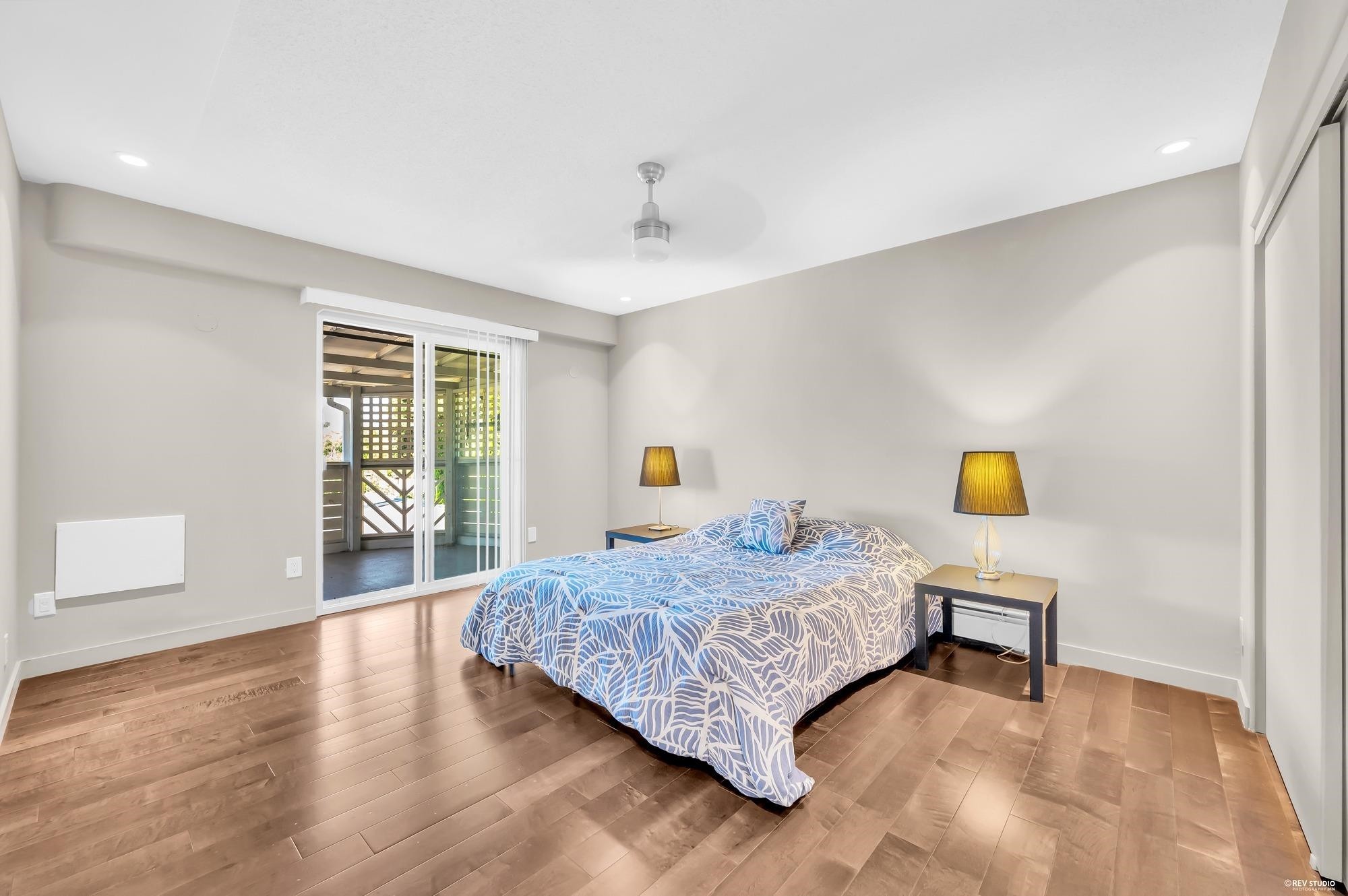 23271 Westminster Highway, Richmond, BC - Indoor Photo Showing Bedroom