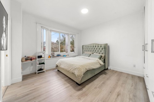 5174 Aberdeen Street, Vancouver, BC - Indoor Photo Showing Bedroom