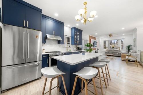 5174 Aberdeen Street, Vancouver, BC - Indoor Photo Showing Kitchen With Upgraded Kitchen