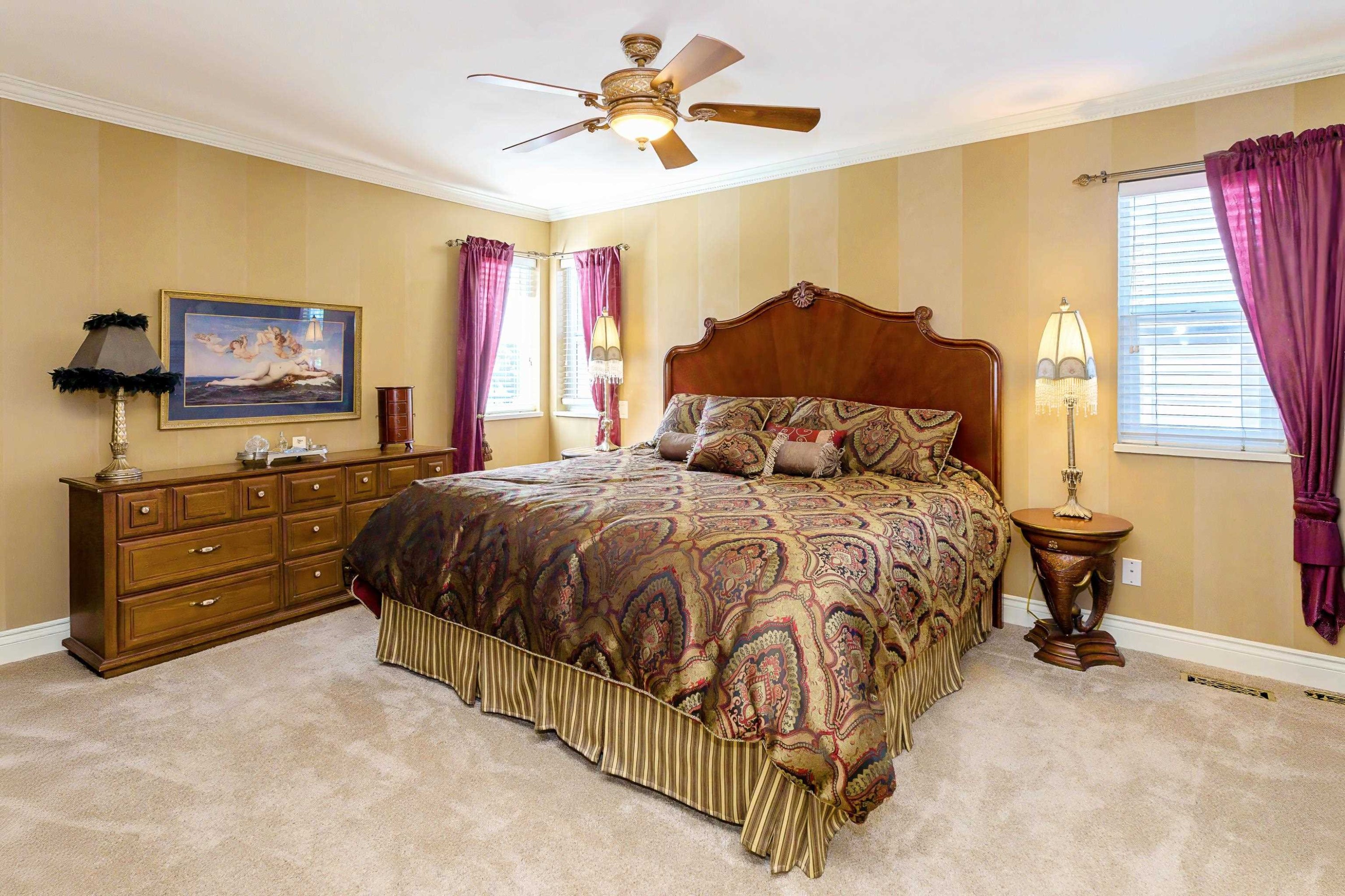 12612 215 Street, Maple Ridge, BC - Indoor Photo Showing Bedroom