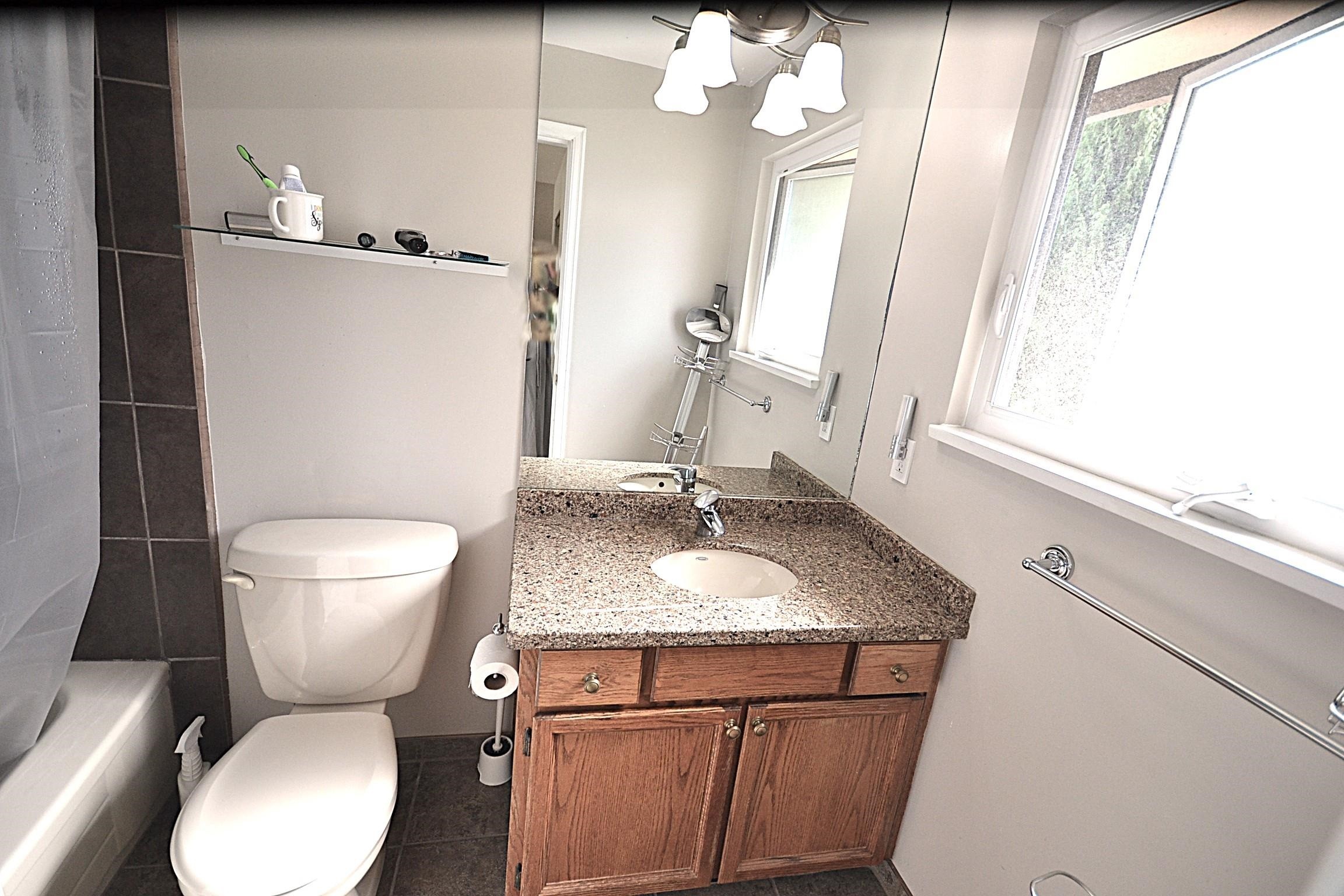 1410 Lansdowne Drive, Coquitlam, BC