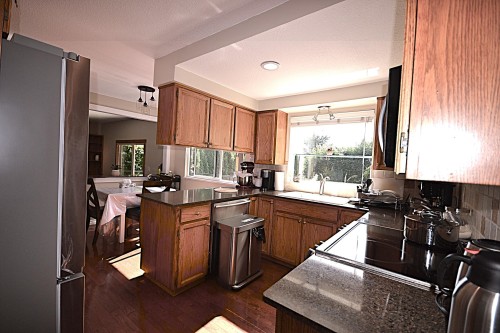 1410 Lansdowne Drive, Coquitlam, BC 