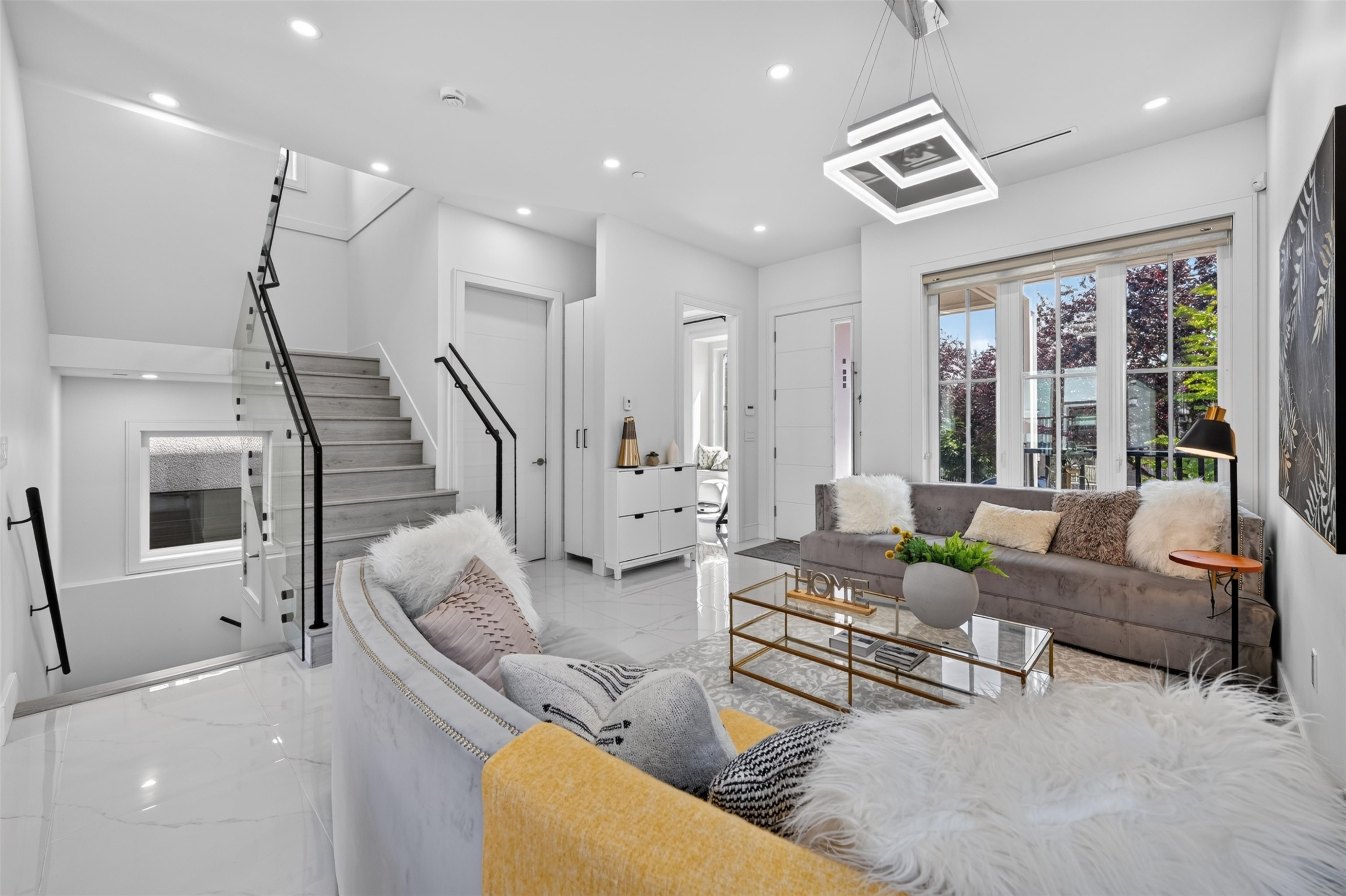 425 56Th Avenue E, Vancouver, BC - Indoor Photo Showing Other Room