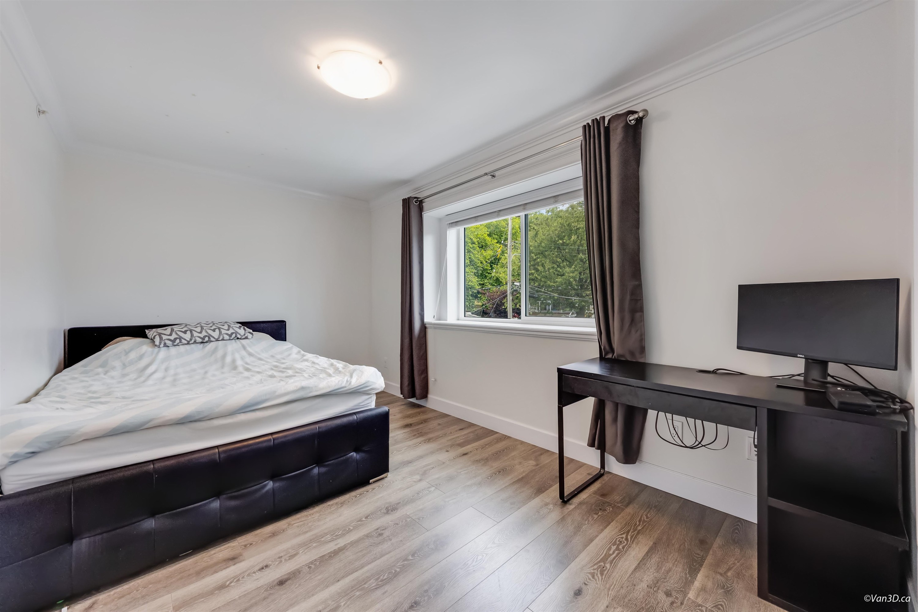 621 65Th Avenue E, Vancouver, BC - Indoor Photo Showing Bedroom