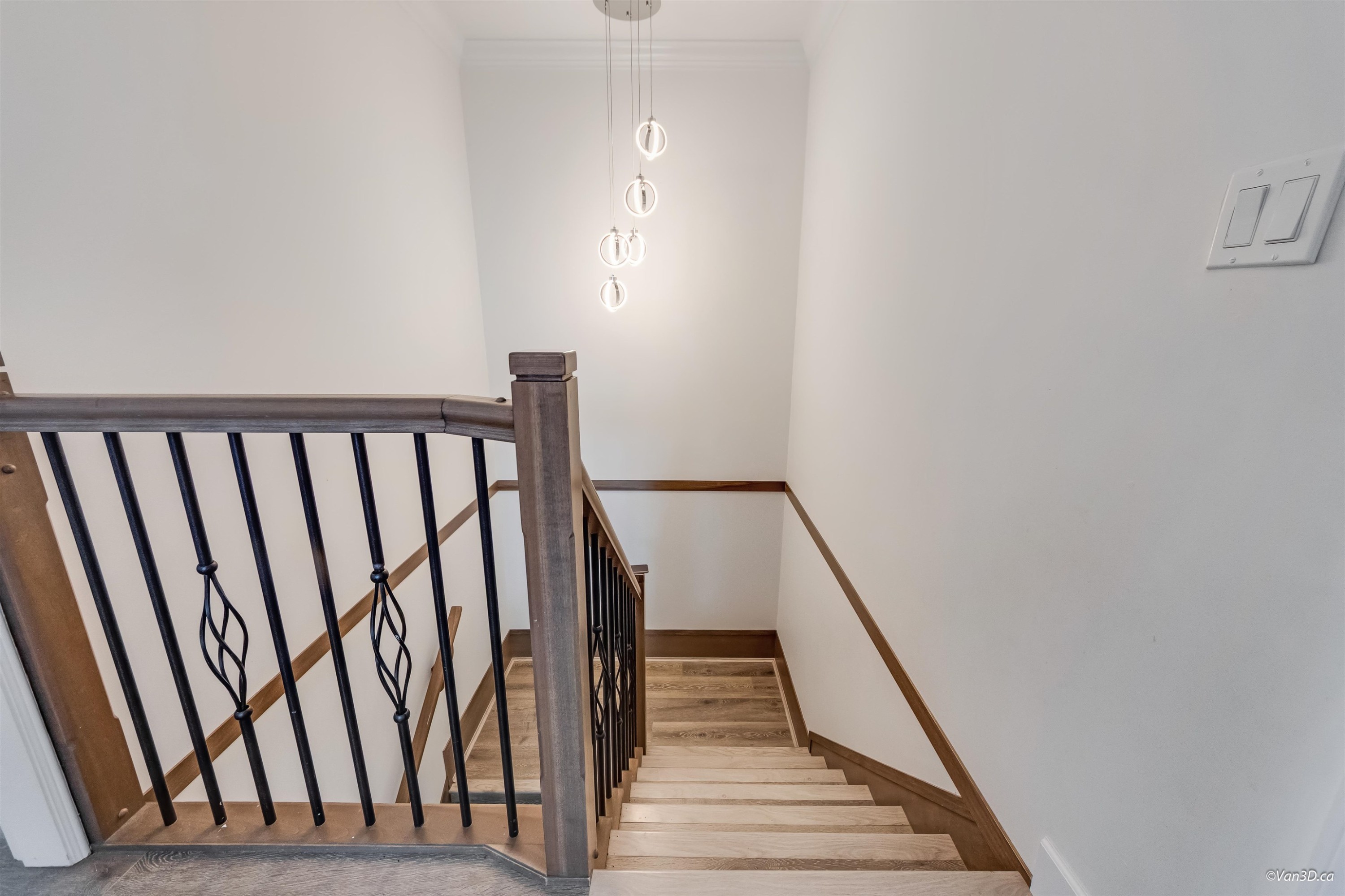 621 65Th Avenue E, Vancouver, BC - Indoor Photo Showing Other Room