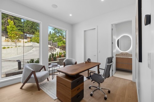 74 Laurie Crescent, West Vancouver, BC - Indoor