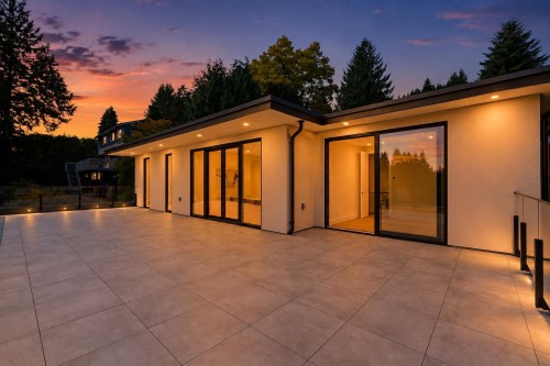 74 Laurie Crescent, West Vancouver, BC - Outdoor With Exterior