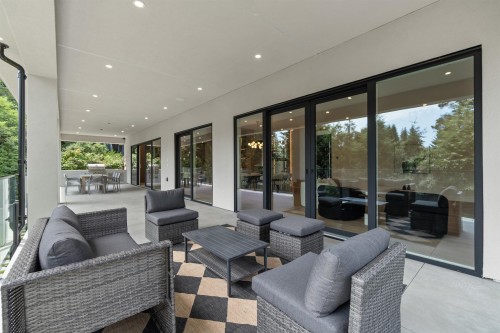 74 Laurie Crescent, West Vancouver, BC -  With Deck Patio Veranda With Exterior