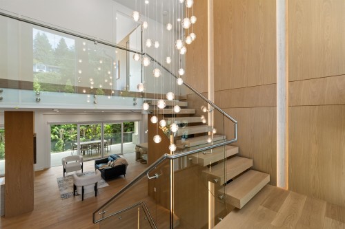 74 Laurie Crescent, West Vancouver, BC - Indoor Photo Showing Other Room