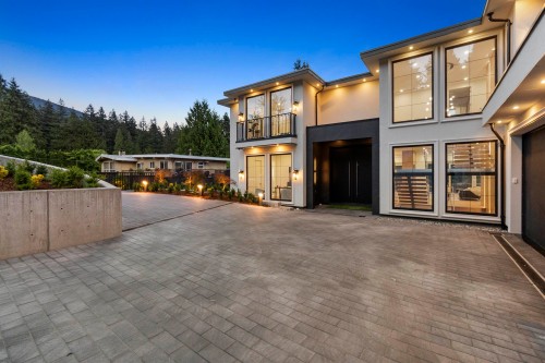 74 Laurie Crescent, West Vancouver, BC - Outdoor