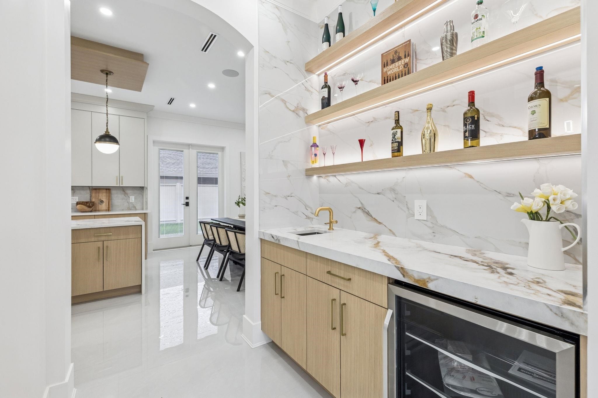 5080 Merganser Drive, Richmond, BC - Indoor Photo Showing Other Room
